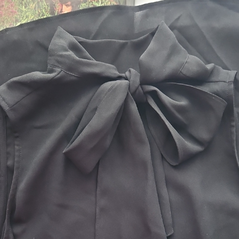HALOGEN Sheer Top